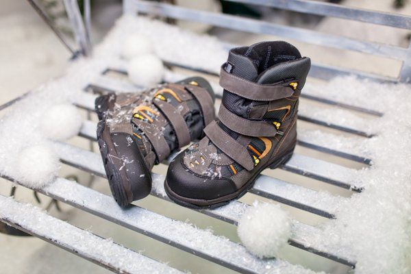 Как правильно выбирать зимнюю детскую обувь
